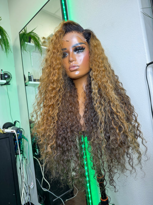 Custom Yonce (Burmese Curly, Lace Closure, M)