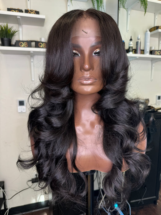 Janet (Raw Indian Wavy, Lace Closure, S)