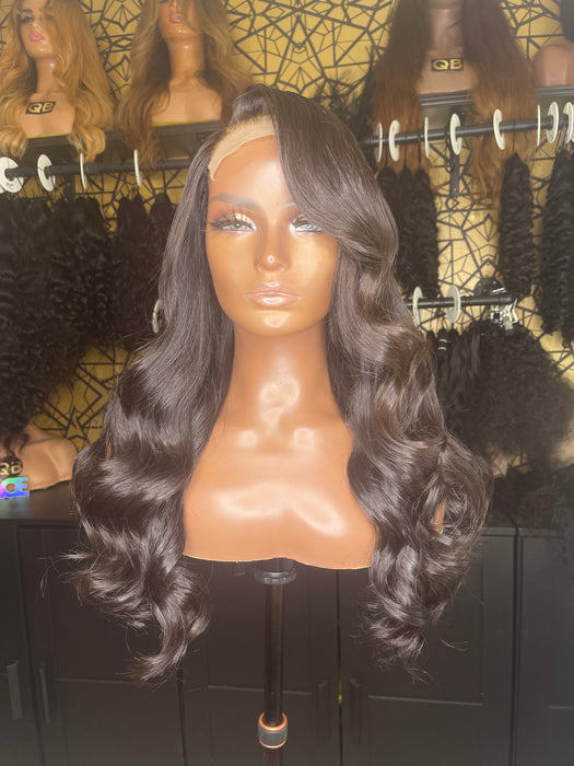 Michelle (Raw Indian Wavy, Lace Closure, L)