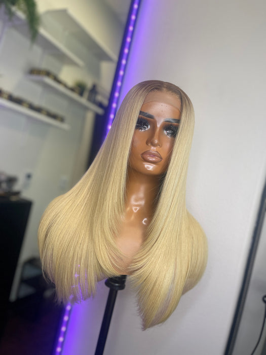 Chelsea (Vietnamese, Natural Wavy, M)