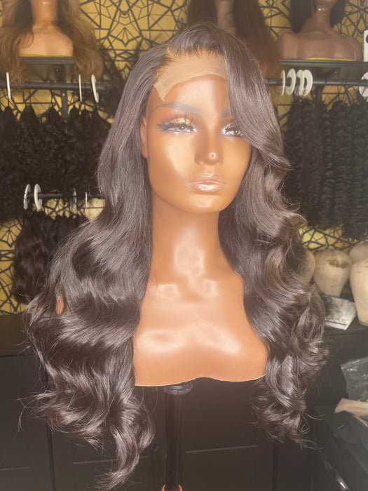 Michelle (Raw Indian Wavy, Lace Closure, L)
