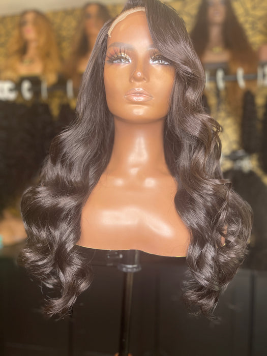 Michelle (Raw Indian Wavy, Lace Closure, L)